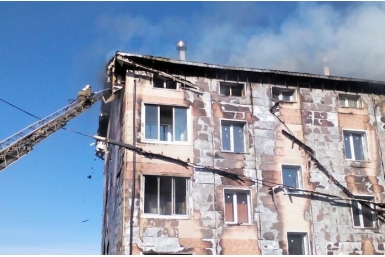Пожар в &quotСолнечном городе&quot Пресс-служба МЧС России по Хабаровскому краю