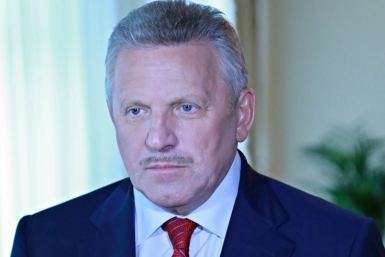 Шпорт: На форуме во Владивостоке президент должен думать, что находится в Хабаровском крае Роман Федоров, корр. ИА AmurMedia
